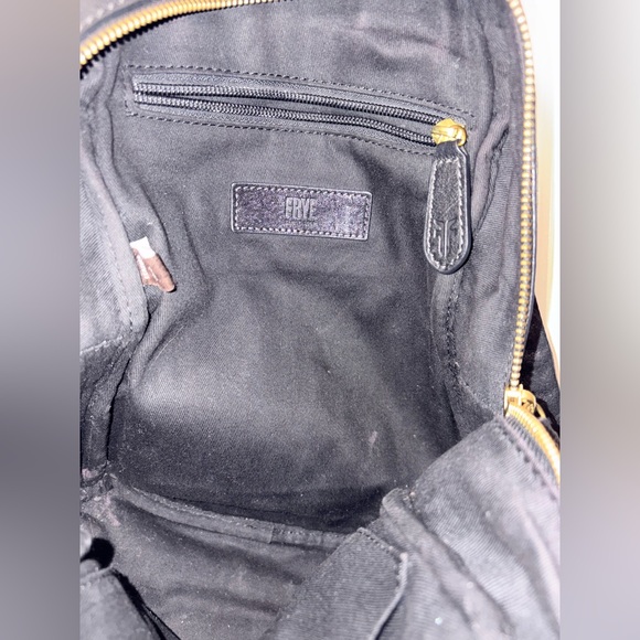 Frye Logan Leather Backpack - Black Tumbled Leather - Mid-Size Unisex - Picture 9 of 13